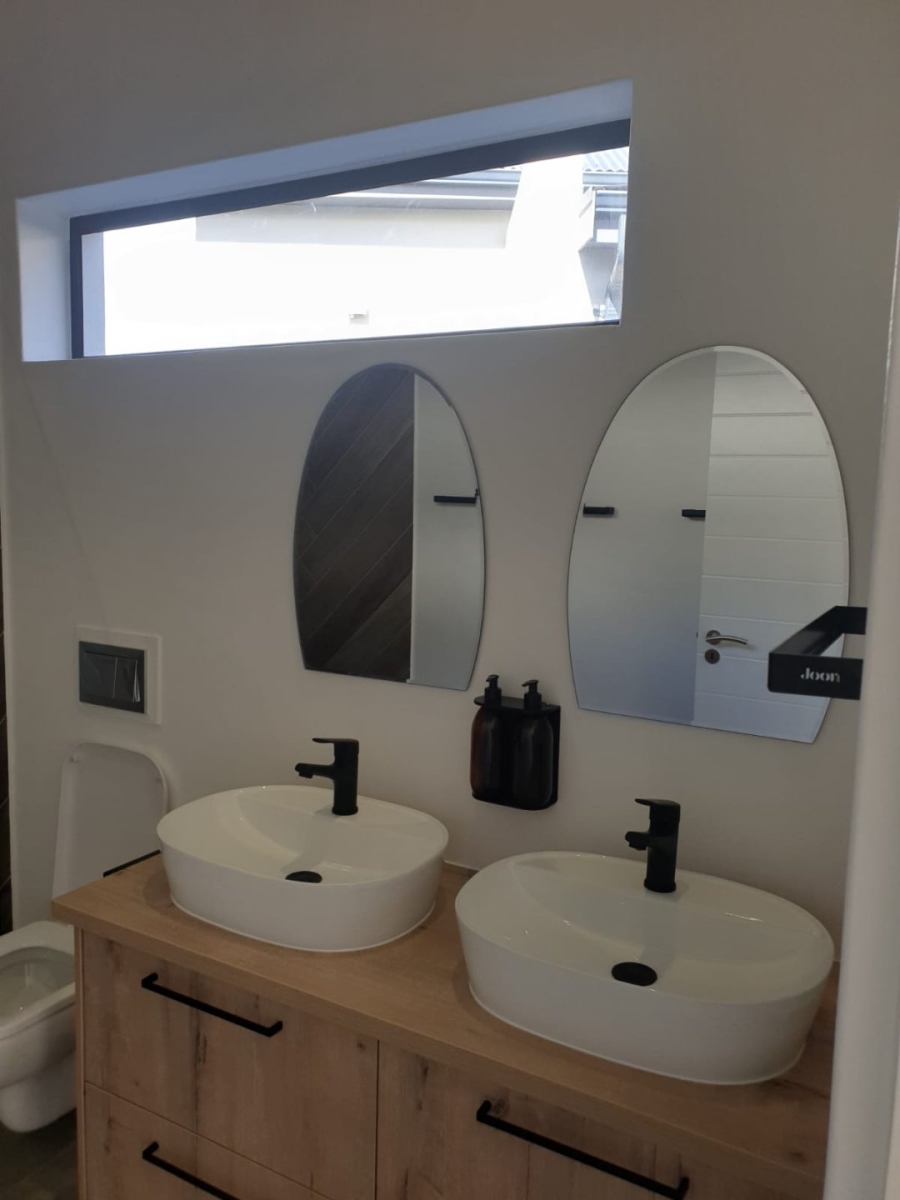 3 Bedroom Property for Sale in Sandown Western Cape